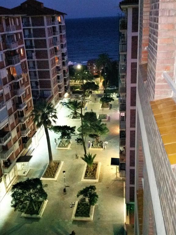 Helena Seaview & Beach-Apartment Монгат Экстерьер фото