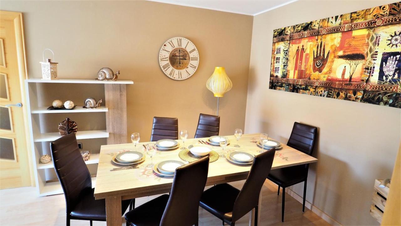 Helena Seaview & Beach-Apartment Монгат Экстерьер фото
