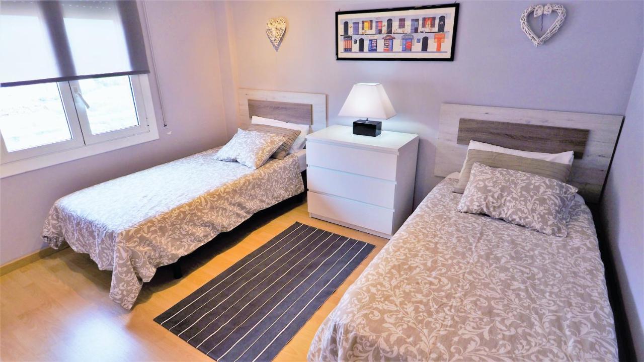 Helena Seaview & Beach-Apartment Монгат Экстерьер фото
